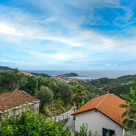 Cozy In With Wifi * Sestri Levante